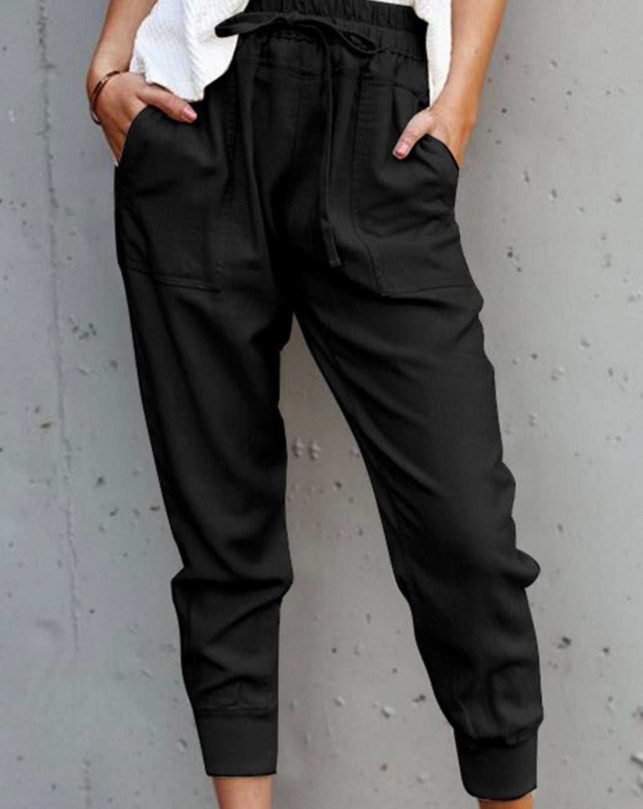 Relax & Rule, pants
