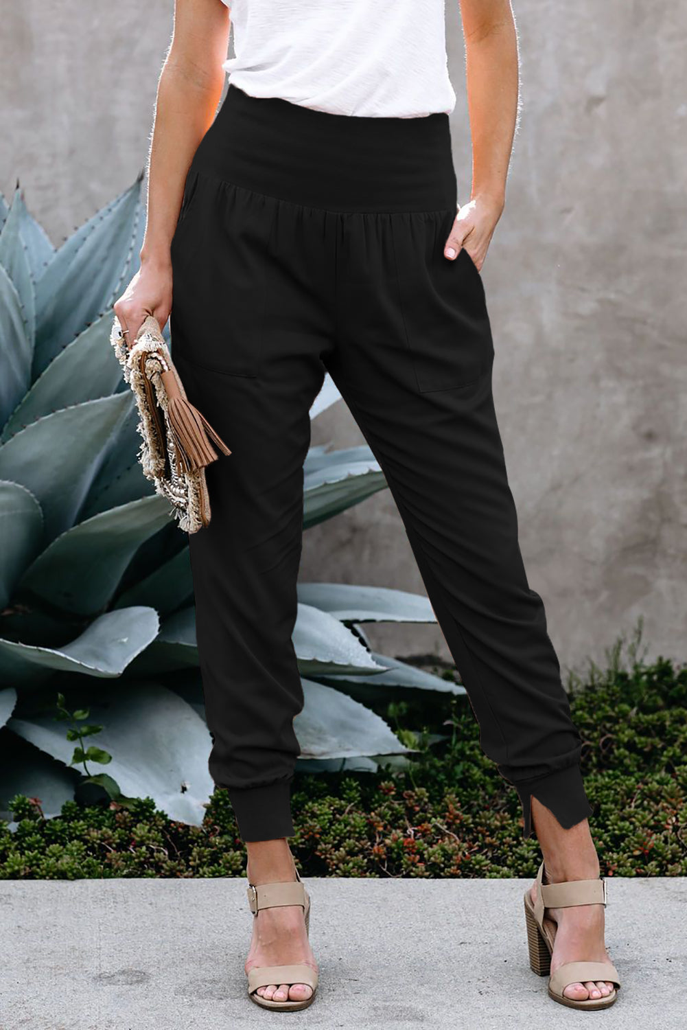 9 to 5, joggers in Multiple Colors